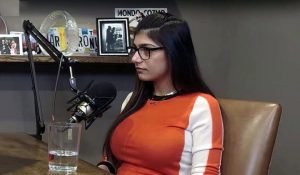 মিয়া খলিফা [ Mia Khalifa ]
