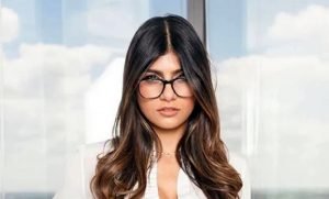 মিয়া খলিফা [ Mia Khalifa ]