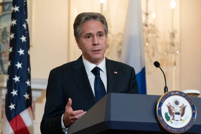 যুক্তরাষ্ট্র রোহিঙ্গাদের জন্য আরও ১৭০ মিলিয়ন ডলার দেবে : ব্লিঙ্কেন 3 যুক্তরাষ্ট্র রোহিঙ্গাদের জন্য আরও ১৭০ মিলিয়ন ডলার দেবে : ব্লিঙ্কেন