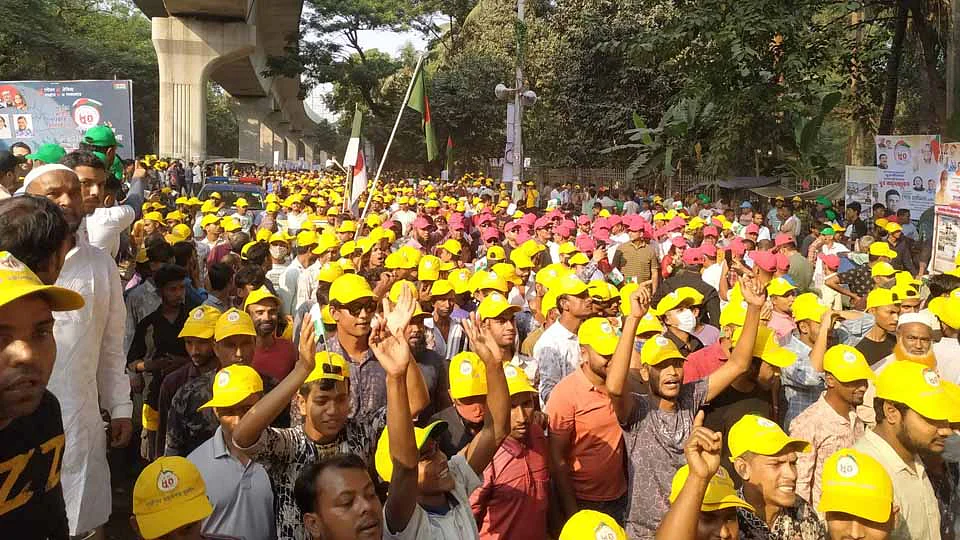 দেশকে এগিয়ে নিতে কাজ করুন : যুবকদের প্রতি প্রধানমন্ত্রী