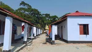 ভোলায় প্রধানমন্ত্রীর উপহারের ঘর পেয়ে উন্নতি হয়েছে মানুষের জীবনমান