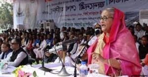 আওয়ামী লীগ ও বিএনপি’র মধ্যে কোন তুলনা হতে পারে না : প্রধানমন্ত্রী