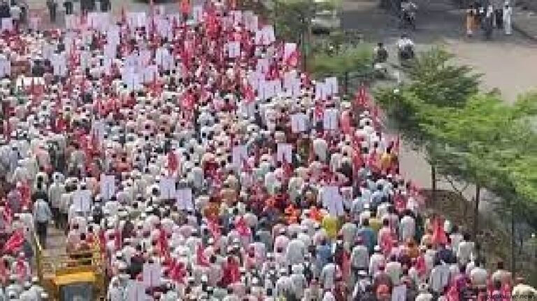 মহারাষ্ট্রে আবার কৃষকদের মুম্বাই লংমার্চ