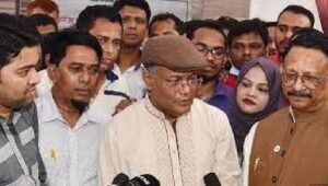 সরকারকে টেনে নামানোর হুমকি-ধমকি এখন মানুষের কাছে কৌতুক : তথ্যমন্ত্রী