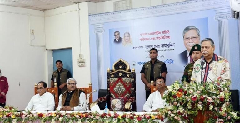 গণতন্ত্র ও উন্নয়ন বিরোধী যেকোনো দেশী-বিদেশী অপশক্তির বিরুদ্ধে রুখে দাঁড়ান : রাষ্ট্রপতি