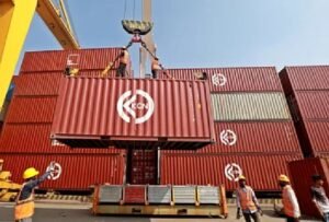 রপ্তানি আয়ের লক্ষ্যমাত্রা ৭২ বিলিয়ন ডলার, প্রবৃদ্ধি ১১.৫২ শতাংশ