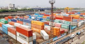 রপ্তানি আয়ের লক্ষ্যমাত্রা ৭২ বিলিয়ন ডলার, প্রবৃদ্ধি ১১.৫২ শতাংশ