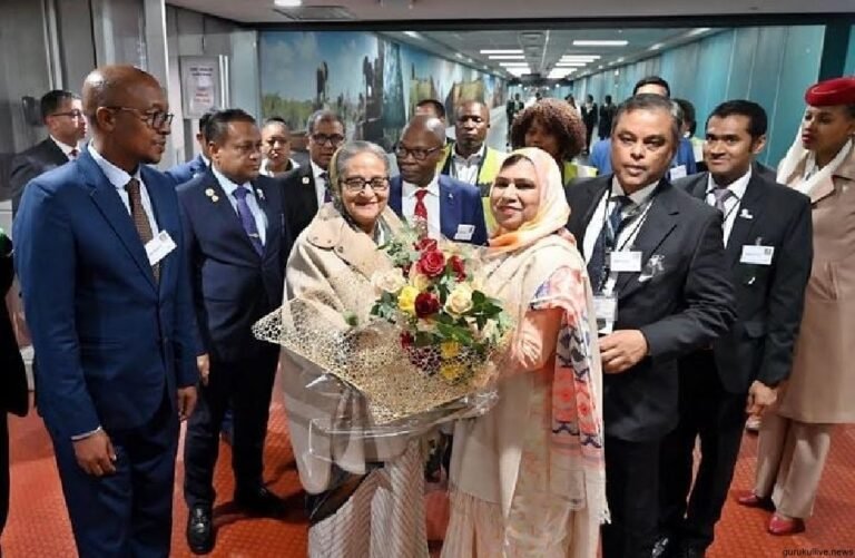 ব্রিকস সম্মেলনে যোগ দিতে জোহানেসবার্গে পৌঁছেছেন প্রধানমন্ত্রী